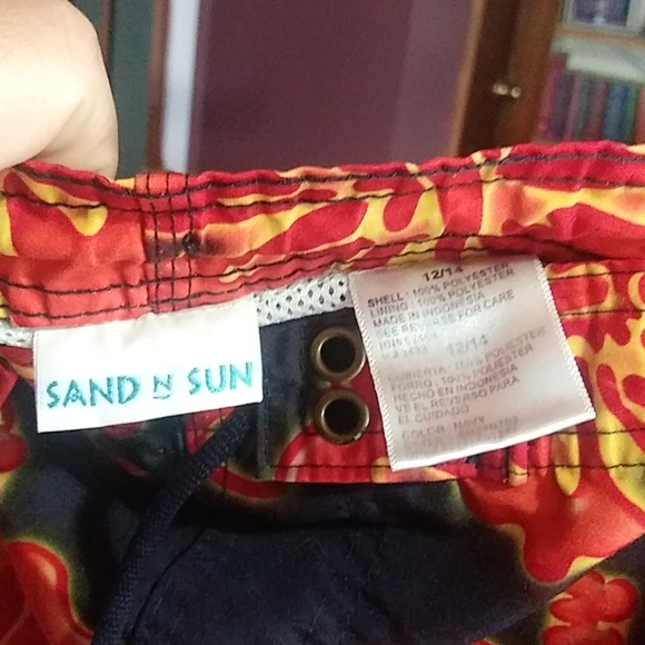 Swim Shorts Trunks - Picture 2 of 2